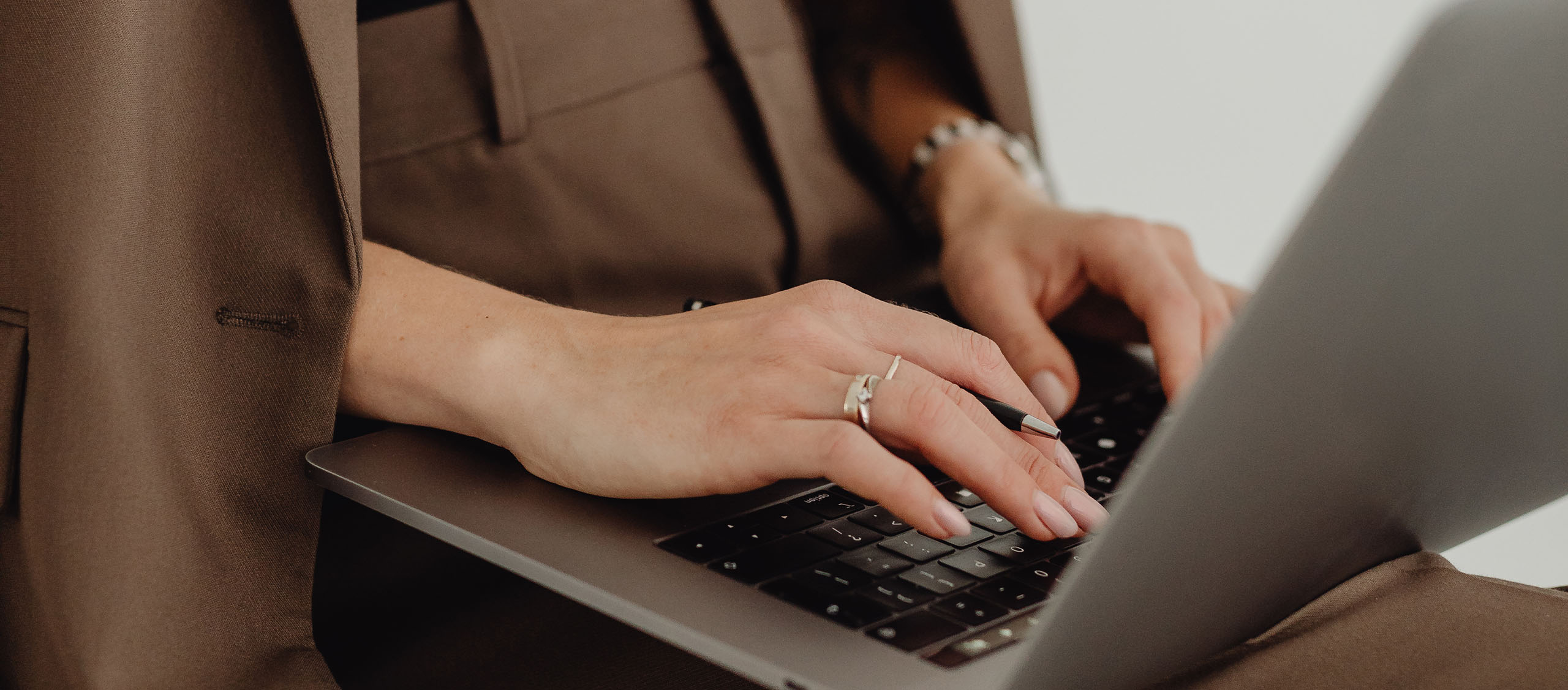 You are currently viewing Meta Ads or Google Ads: Which Is Right for Your Business?